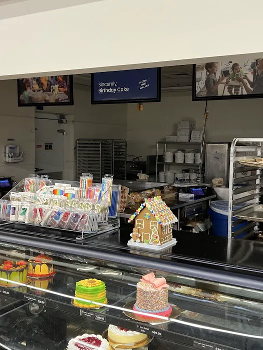 Albertsons Bakery Picture 3
