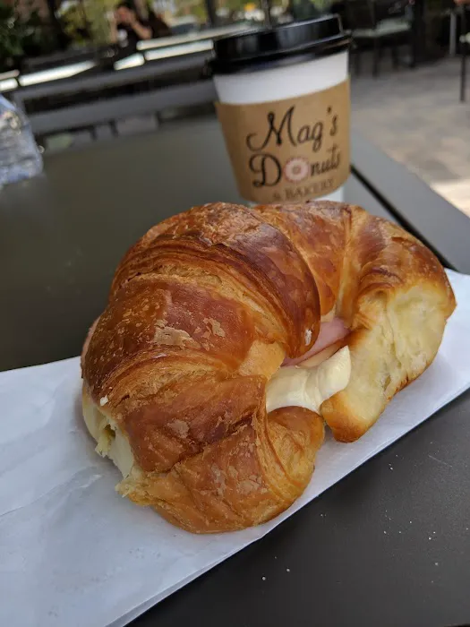 Mag's Donut & Bakery Picture 6