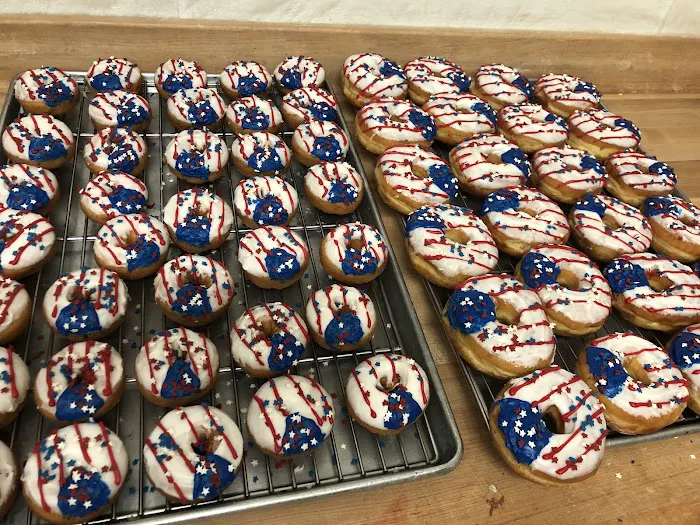 Blue Ribbon Donuts Picture 5