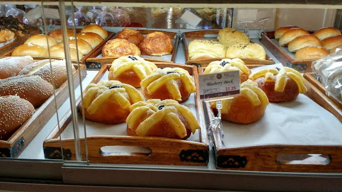 BF Bakery & Cafe Picture 6