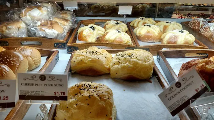 BF Bakery & Cafe Picture 5