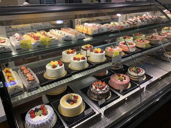 BF Bakery & Cafe Picture 4