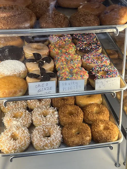Miss Donuts Picture 2