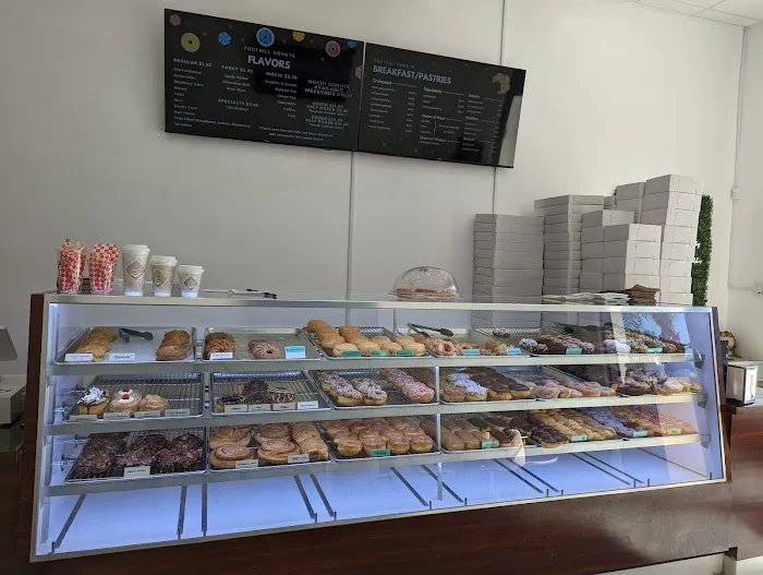Foothill Donuts Picture 3