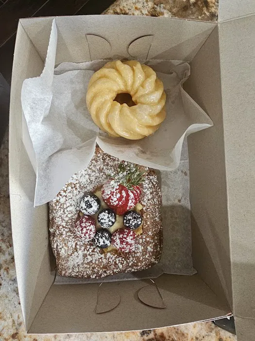 Foothill Donuts Picture 4