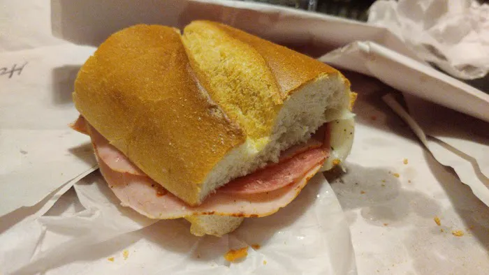 Del Buono's Bakery and Carmen’s Deli Picture 1