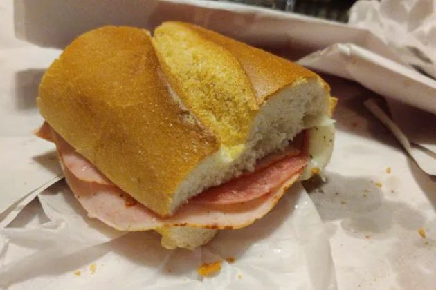 Del Buono's Bakery and Carmen’s Deli