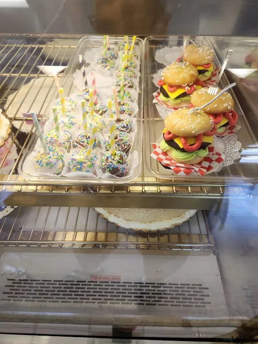 Sweet Eats Bakery Picture 4