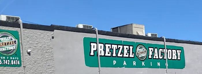 Philly Pretzel Factory Picture 4