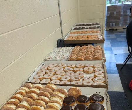 Holmesburg Bakery