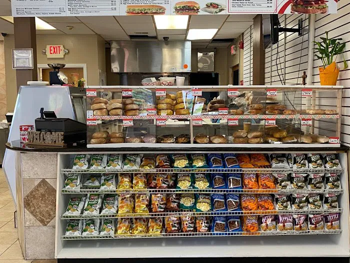 Emmanuel’s Bagel & Deli Picture 10