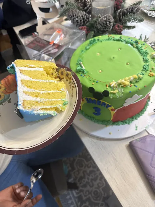 Ewing Cakes Picture 3