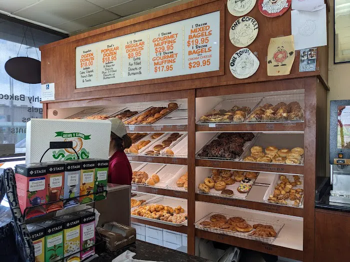 Dad's Donuts & Bakery Picture 6