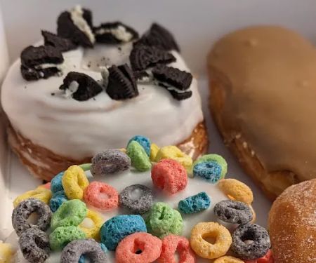 Dad's Donuts & Bakery