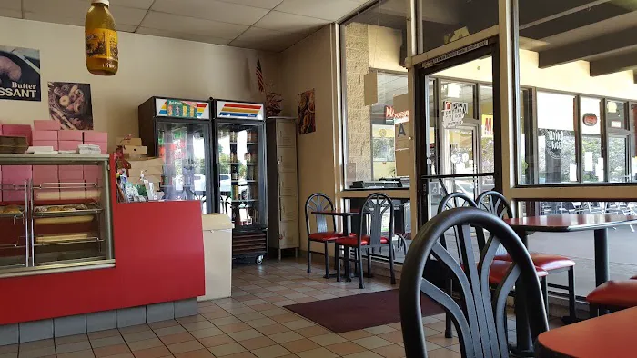 Tastees Donut & Bagel Picture 3
