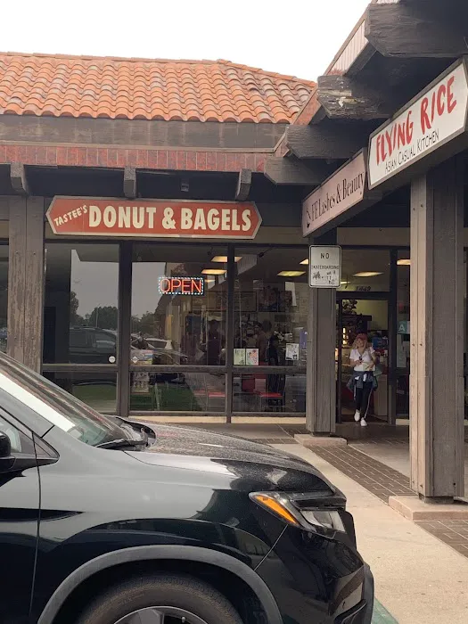 Tastees Donut & Bagel Picture 7