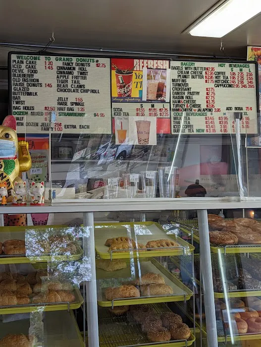 Grand Donuts Picture 1