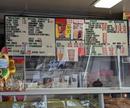 Grand Donuts