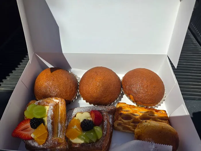 Paris Baguette Picture 2