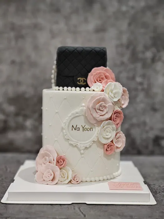 Ji's Cake Boutique Picture 3