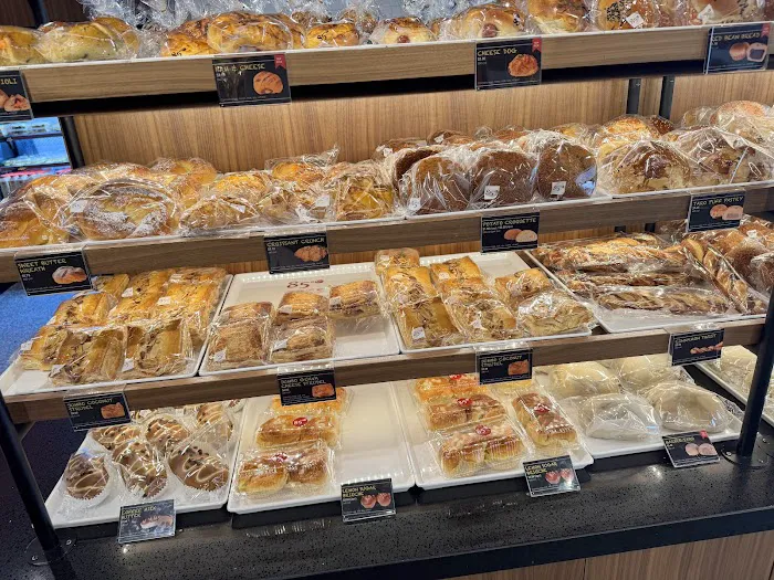 85°C Bakery Cafe - Cherry Hill Picture 10