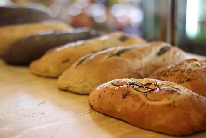 Bread & Bagels Picture 9