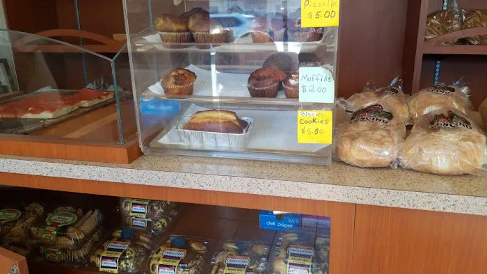 Gino's Bakery Picture 1