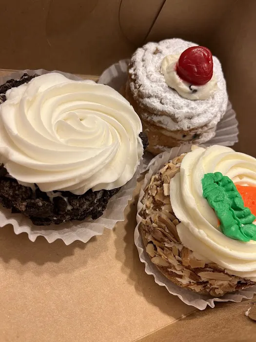 Oteri's Italian Bakery Picture 2