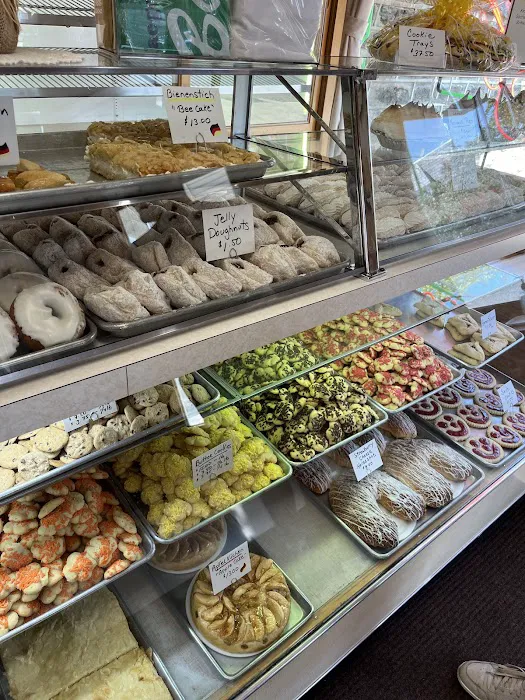 Haegele's Bakery Picture 10