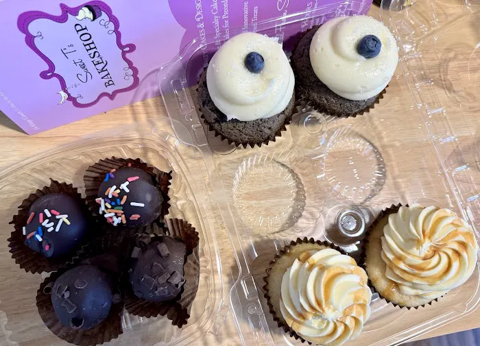 Sweet T's Bakeshop Picture 9