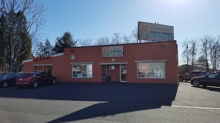 Leonardo's Italian Bakery Picture 6