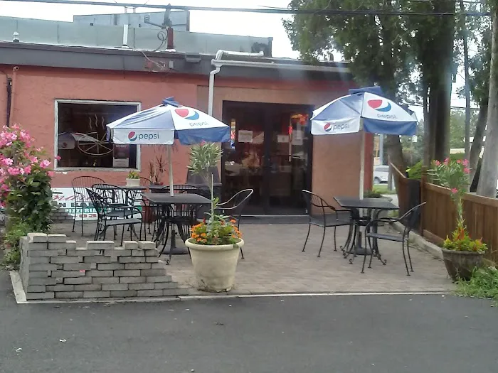 Leonardo's Italian Bakery Picture 8