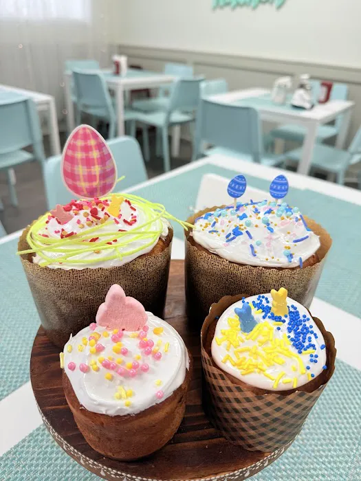 Lilya’s Kitchen Bakery and Cafe Picture 6