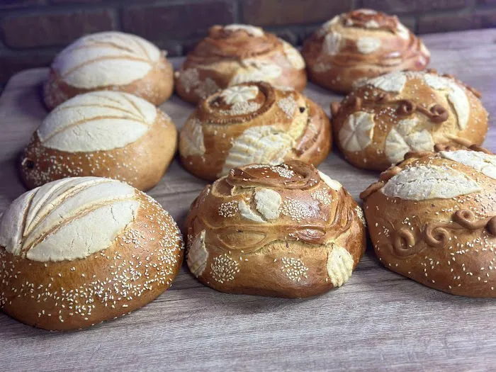 Braulio's Bakery Picture 6