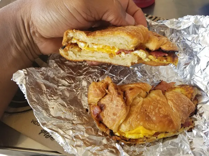 LAWRENCE BAGEL Picture 6