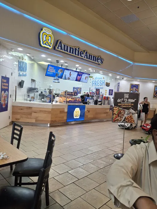 Auntie Anne's Picture 1