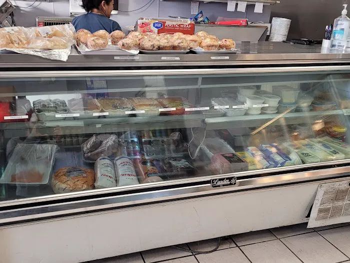 Parlin Bagels and Grill Picture 4