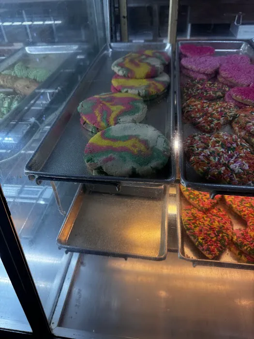 Royal Bakery Picture 4