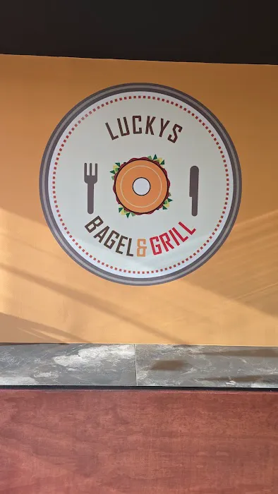 Luckys Bagel & Grill Picture 3