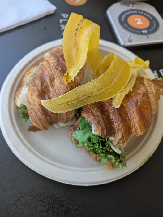 Porto's Bakery and Cafe Picture 9