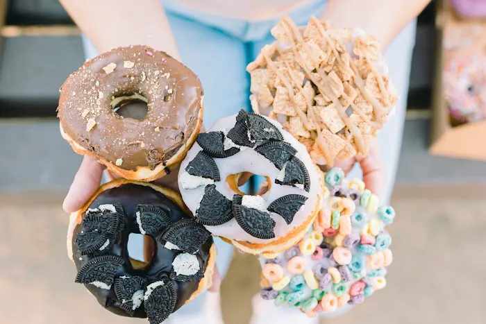 Randy's Donuts Picture 10