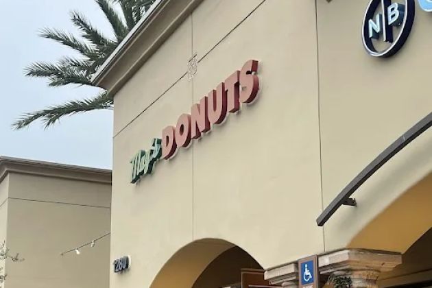 Mag's Donuts