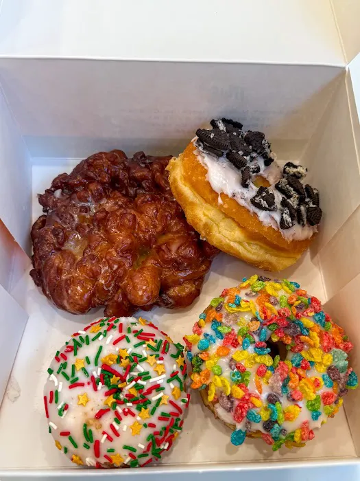 Mag's Donuts Picture 3