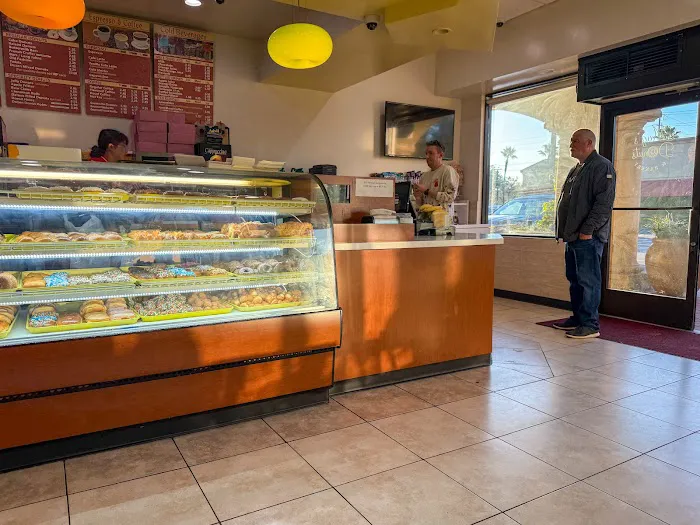 Mag's Donuts Picture 5