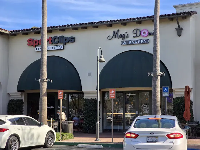 Mag’s Donuts & Bakery Picture 10