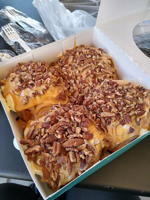 Cinnabon Picture 7