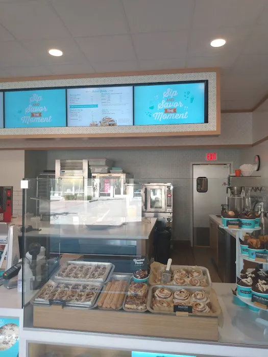Cinnabon Picture 3