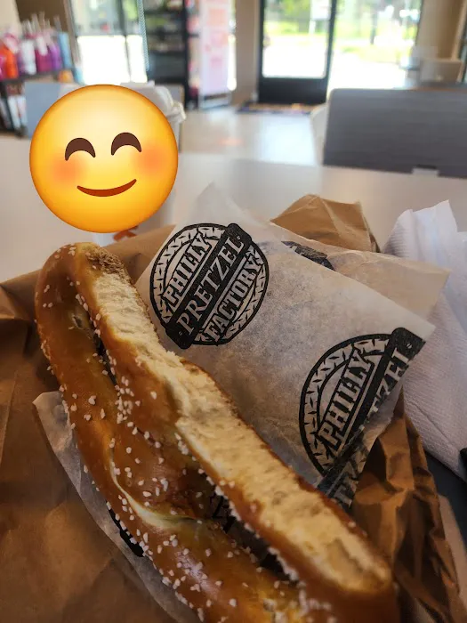 Philly Pretzel Factory Picture 5