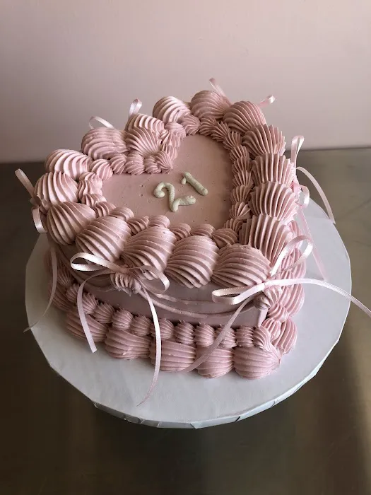 Drea's Bakery Picture 7
