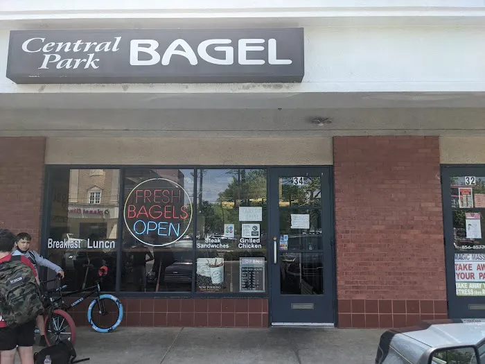 Central Park Bagel Picture 8